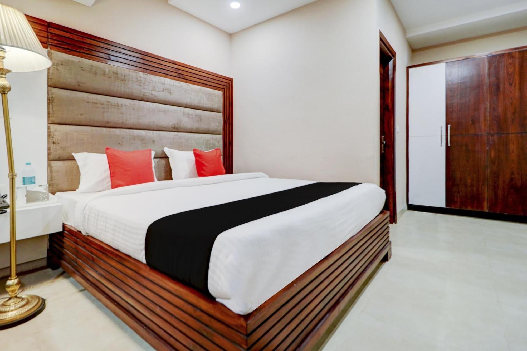 Hotel O Stevia Zirakpur Exterior photo